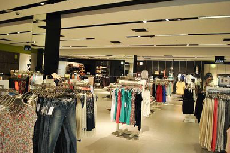 驻马店商场里的店面怎么装修？